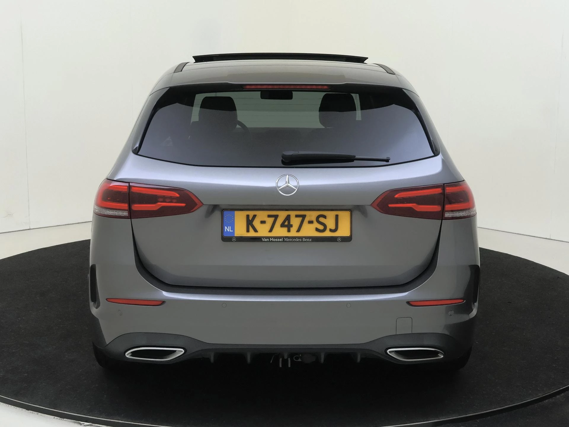 Mercedes-Benz B-Klasse 180 Business Solution AMG