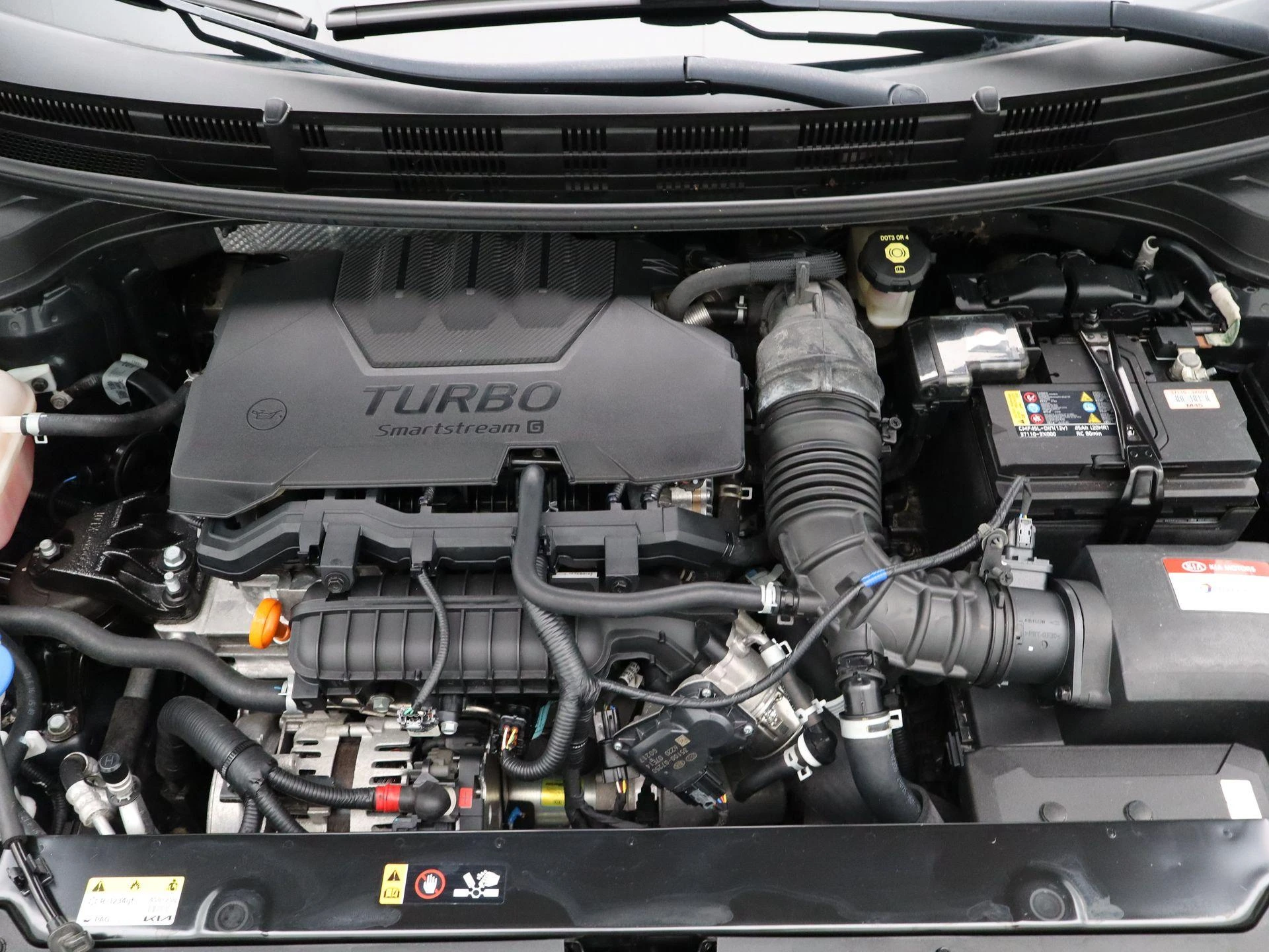 Kia-Stonic-image-34