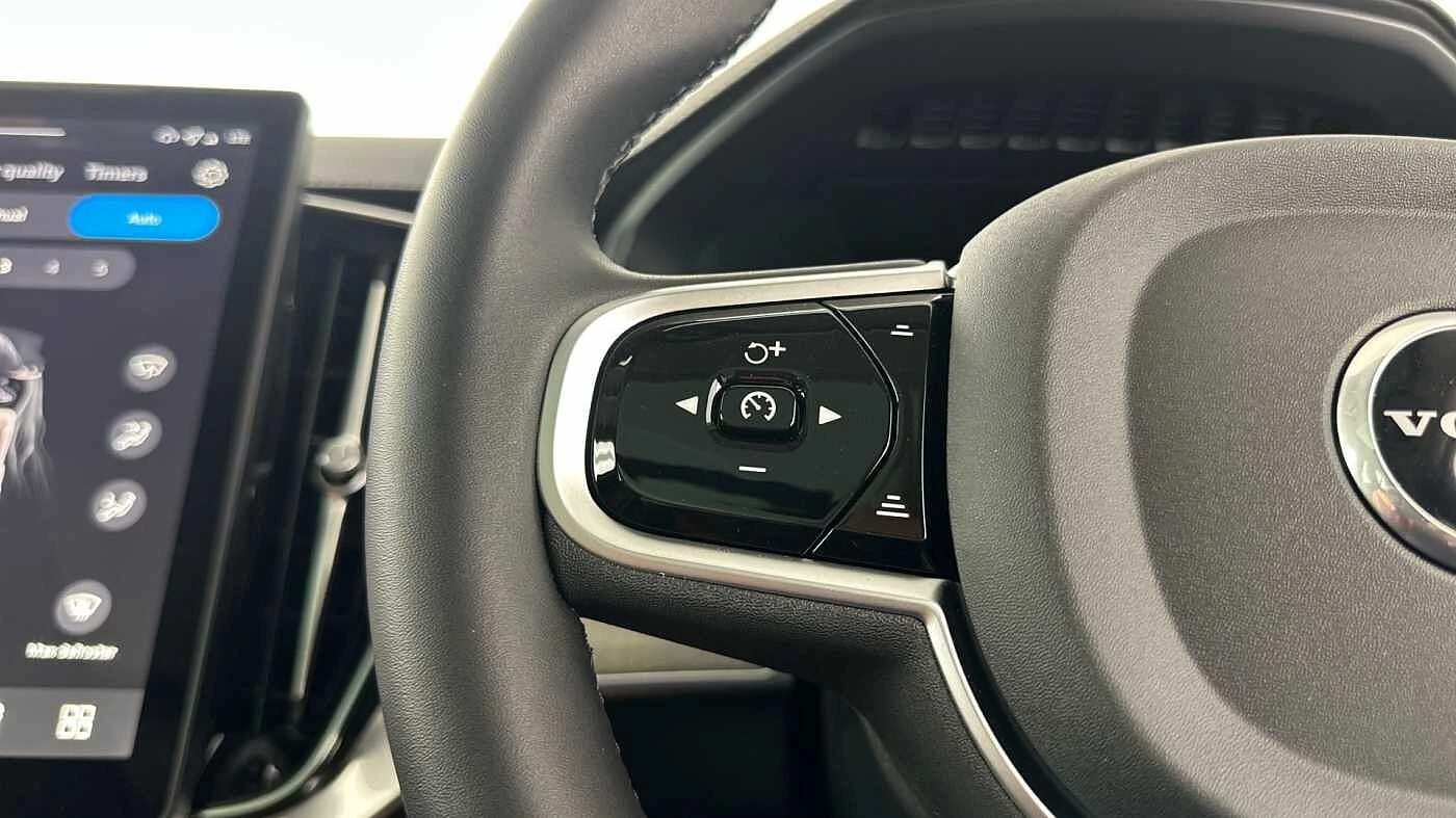 Volvo-XC90-image-19