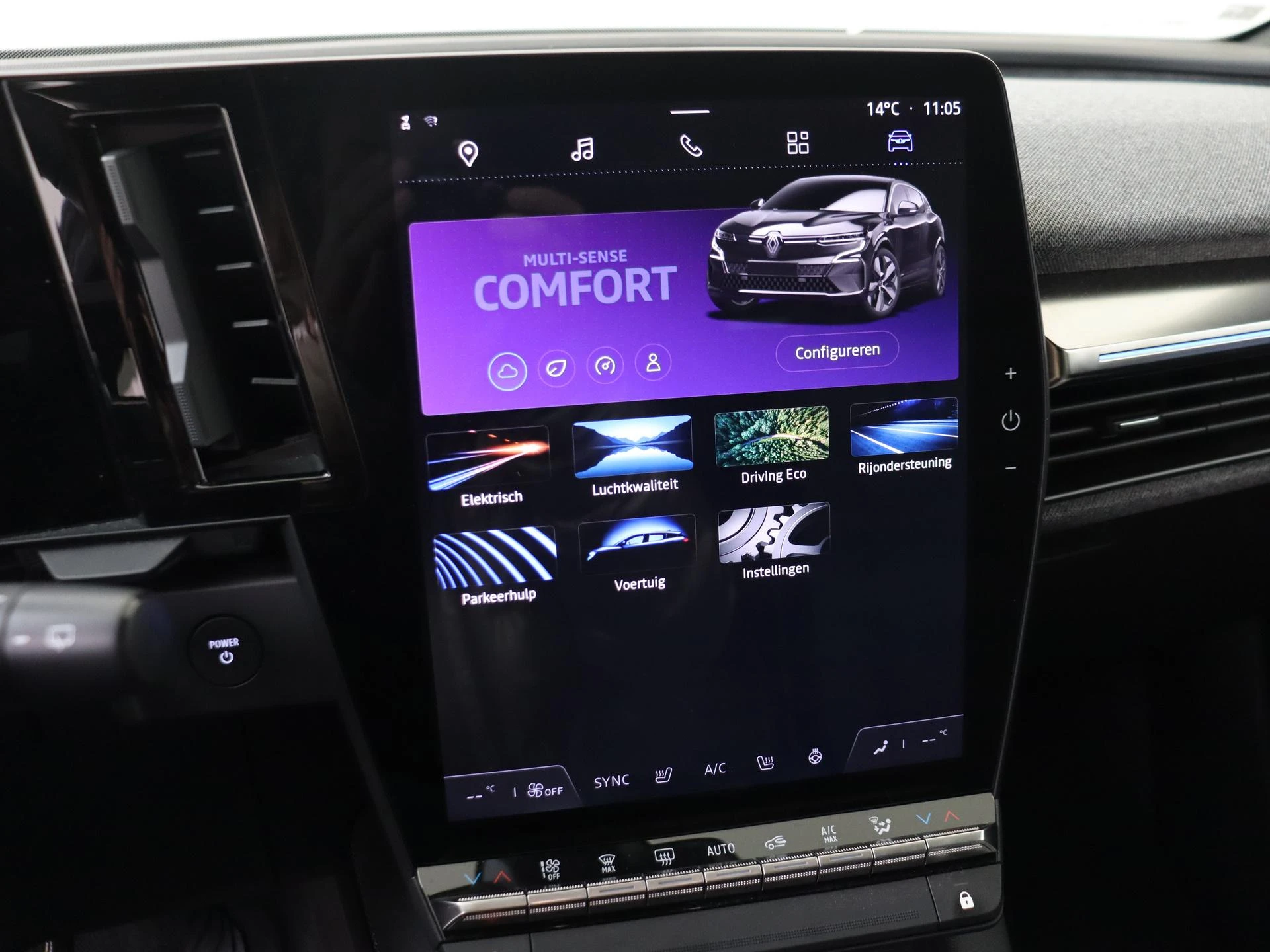Renault-Megane E-Tech-image-16