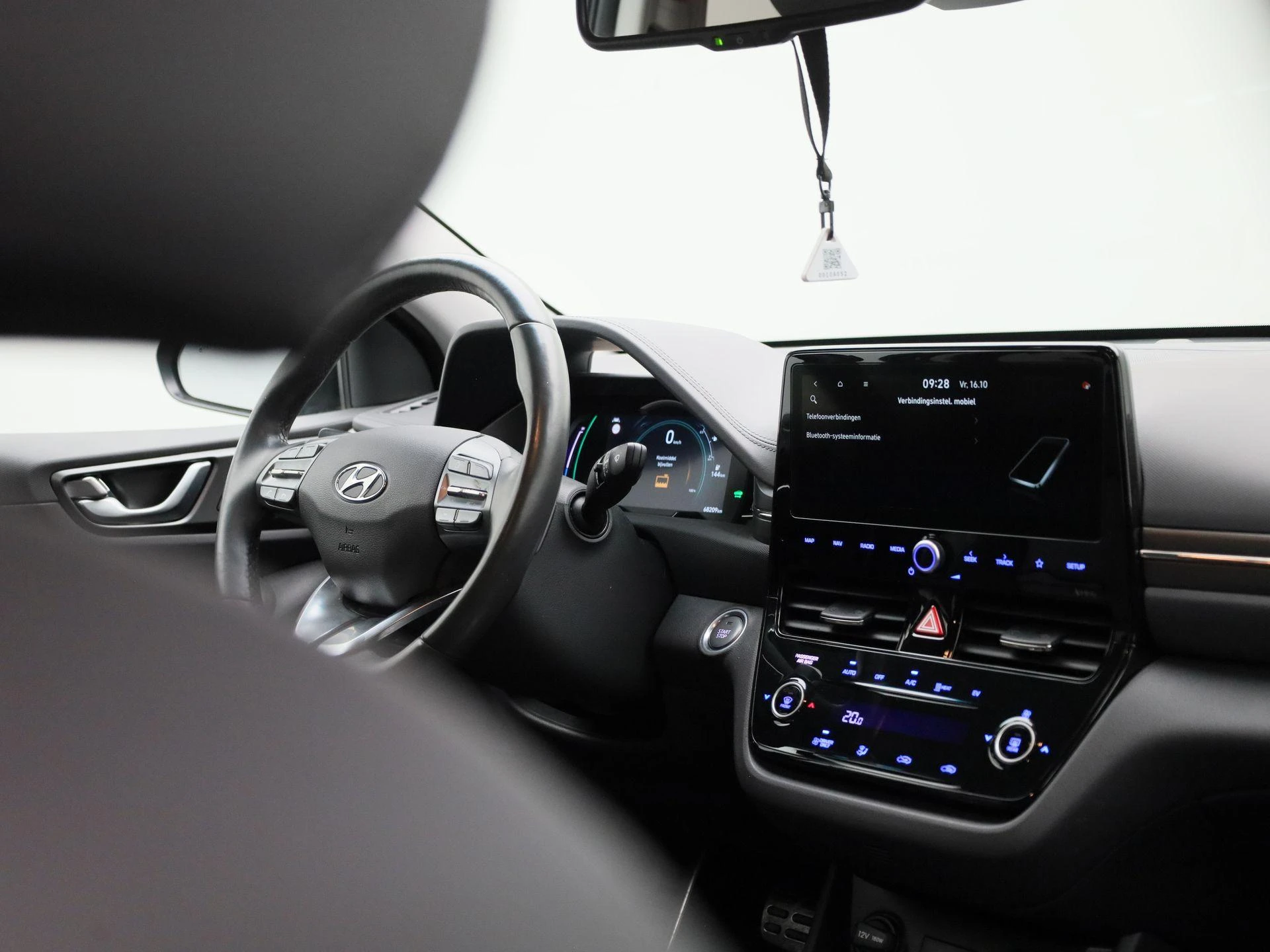 Hyundai-IONIQ-image-36