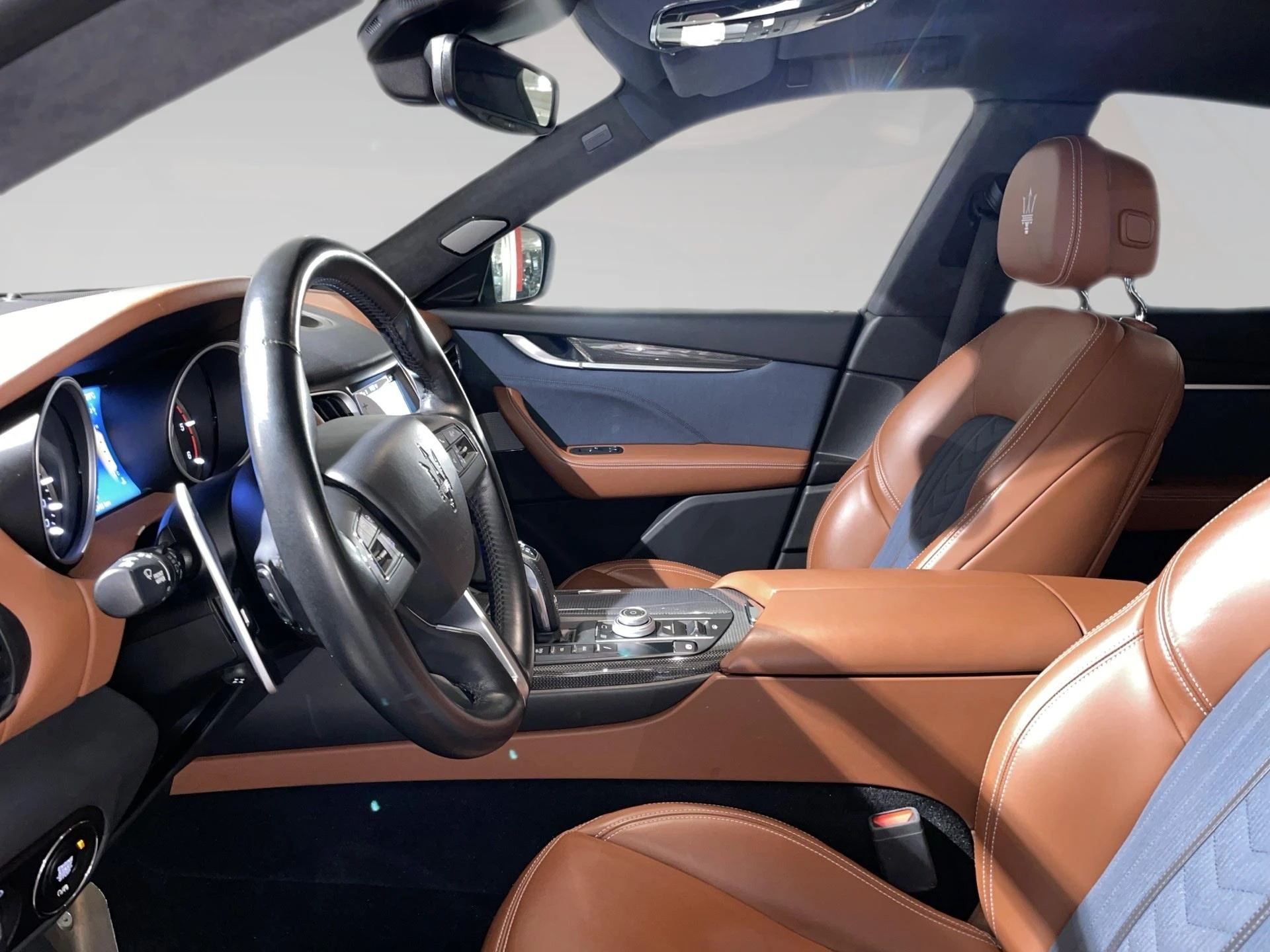 Maserati-Levante-image-3