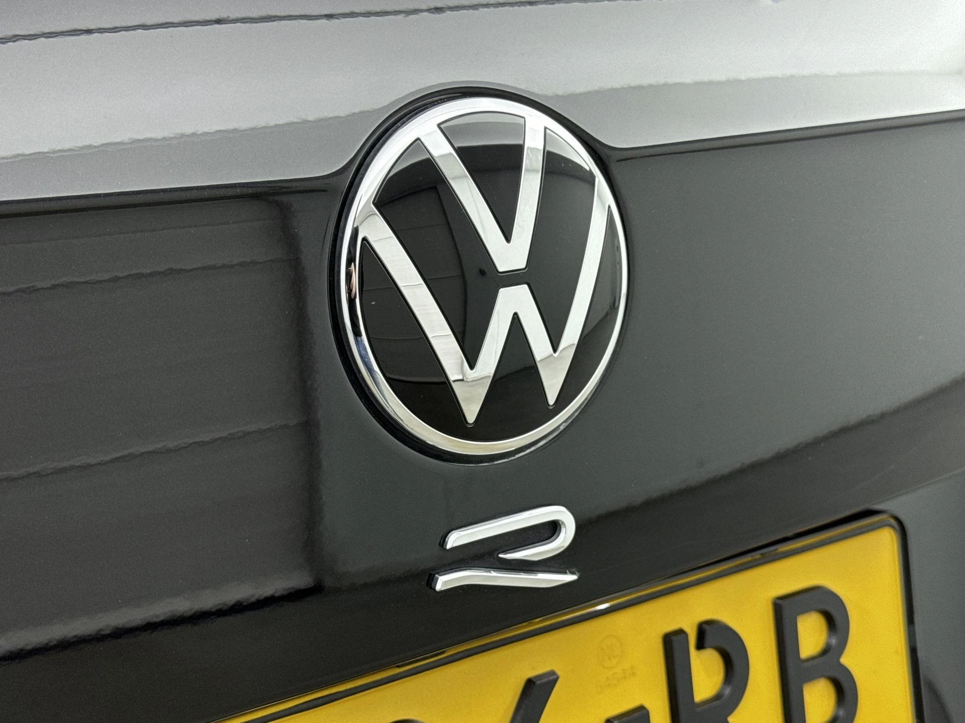 Volkswagen-Tiguan-image-7