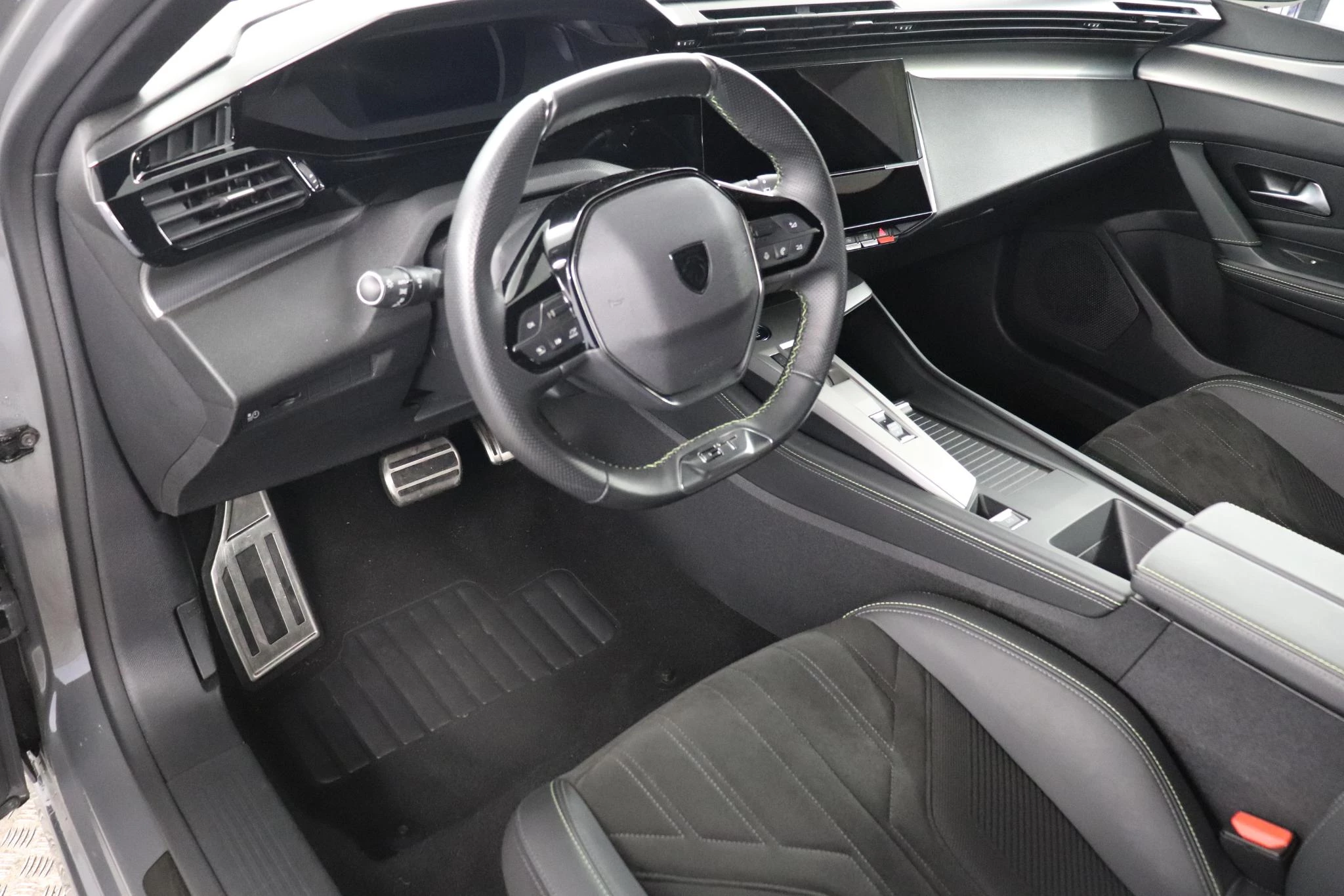 Peugeot e-308 SW e-308 156 GT