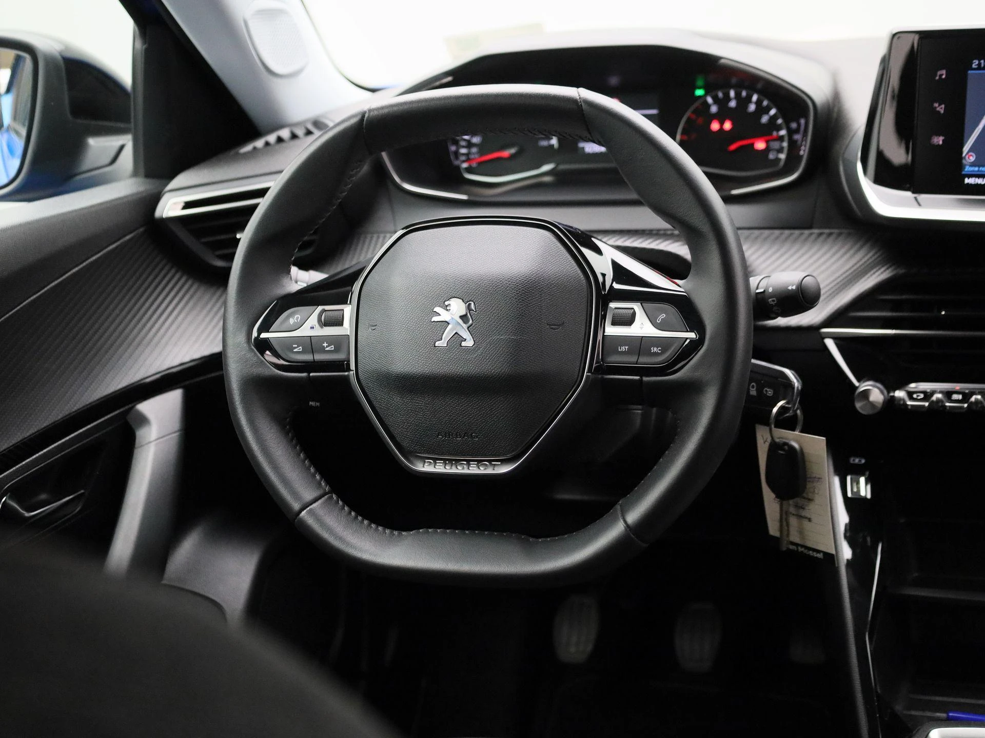 Peugeot-2008-image-9