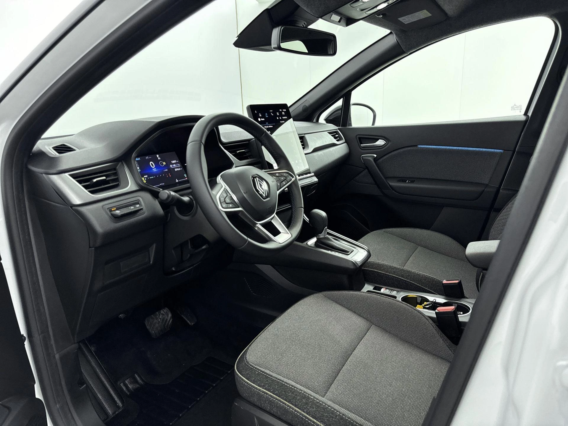 Renault-Captur-image-7
