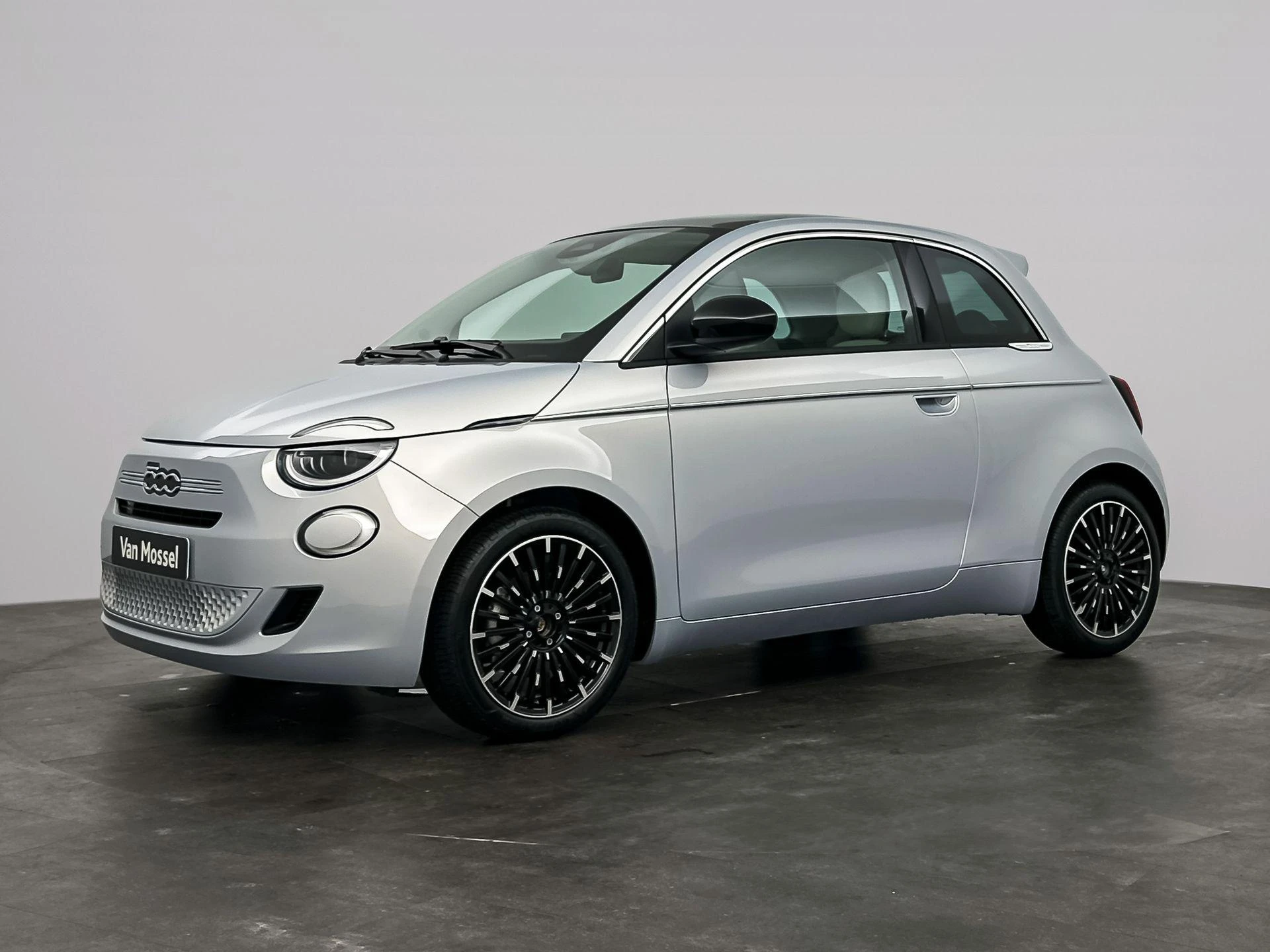 Fiat-500-image-0
