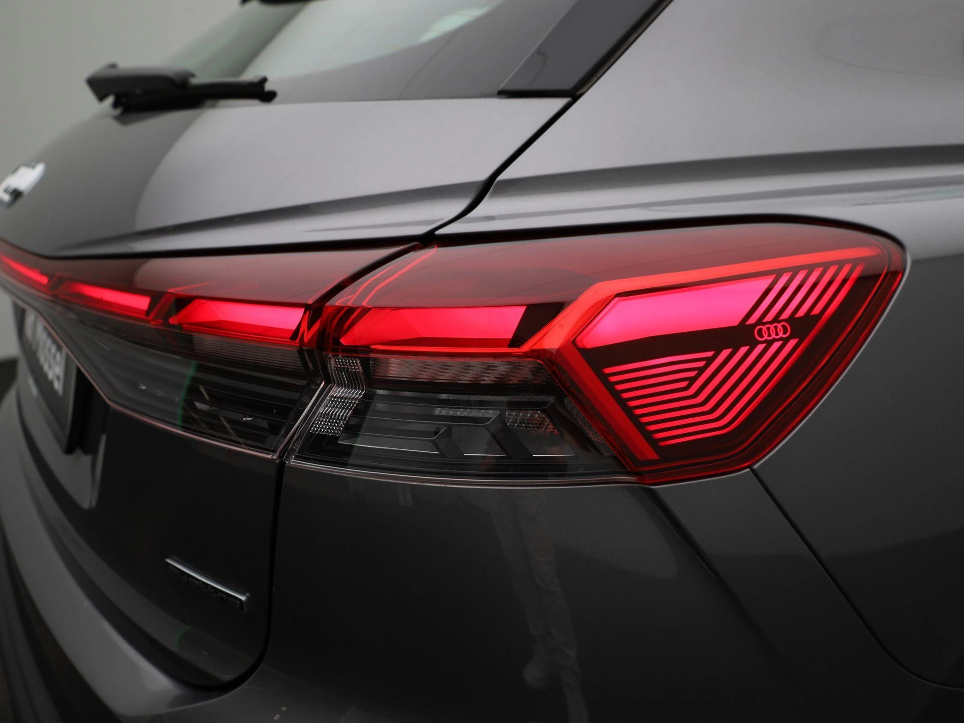 Audi-Q4 e-tron-image-41