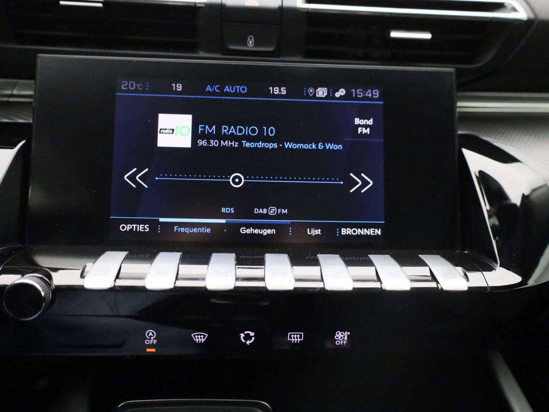 Peugeot-508-image-14