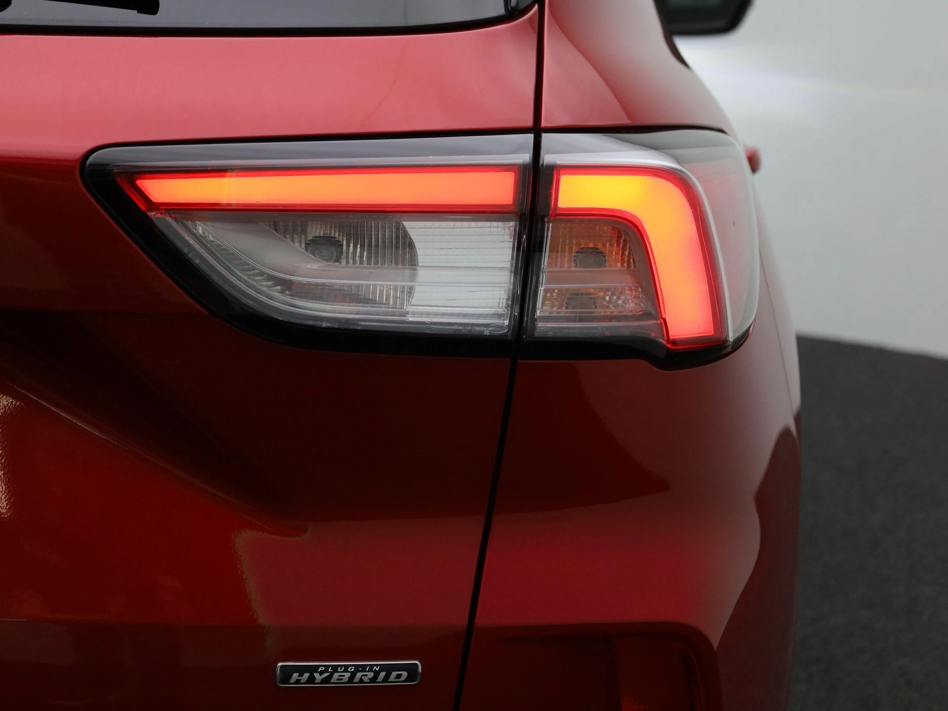 Ford Kuga 2.5 PHEV ST-Line X