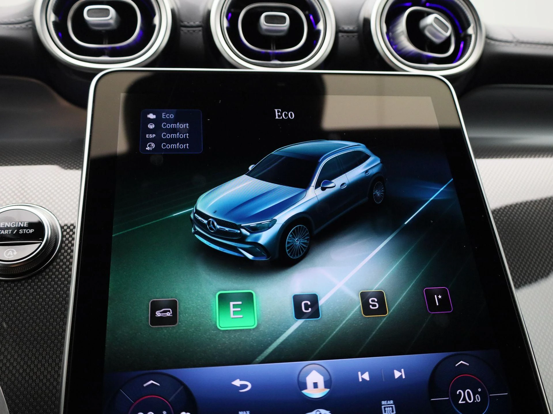 Mercedes-Benz-GLC-image-20