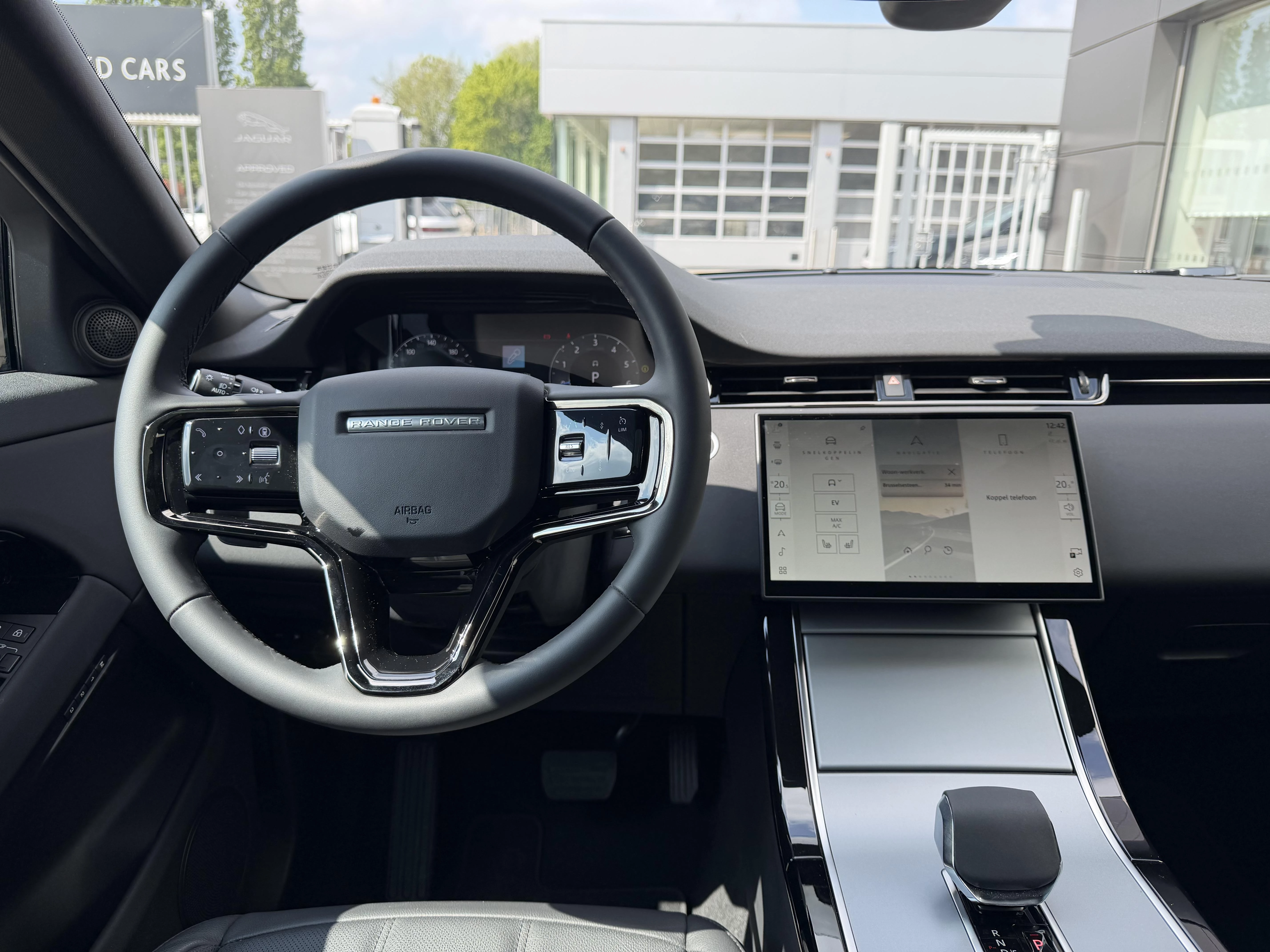 Land Rover Range Rover Evoque P300e S AWD Auto. 24MY