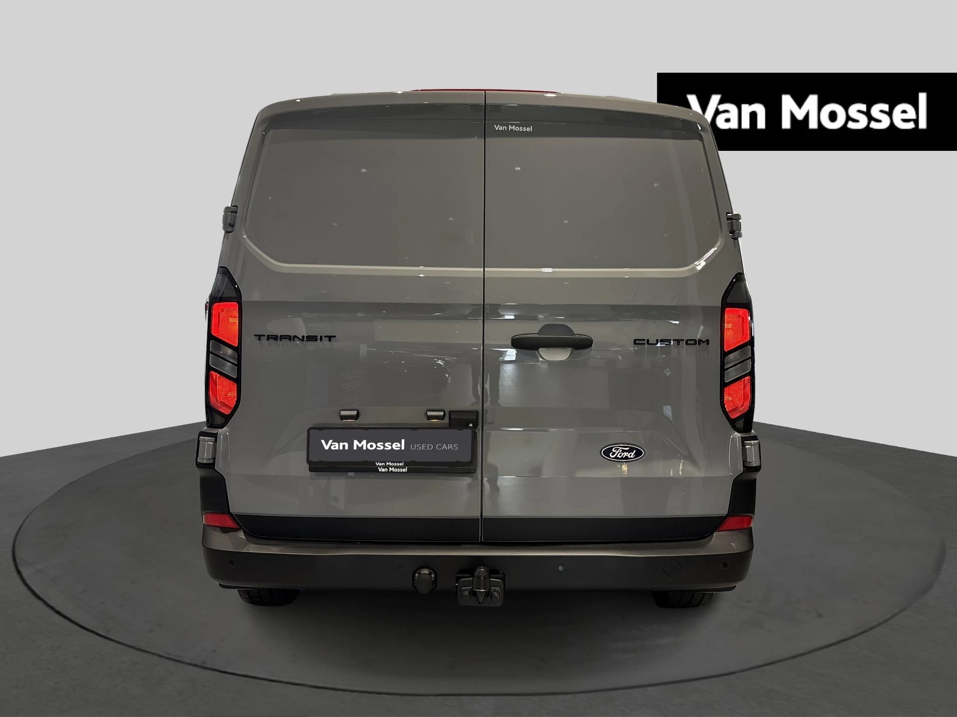 Ford-Transit Custom-image-2