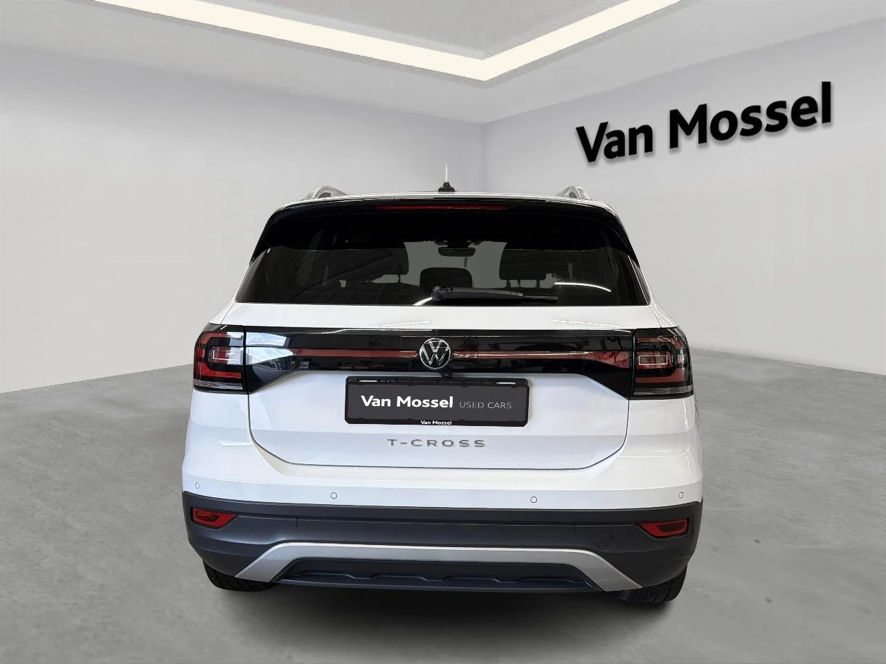 Volkswagen-T-Cross-image-2