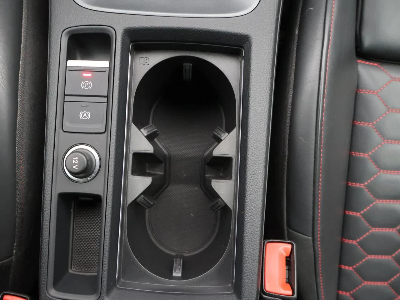 Audi-RSQ3-image-19