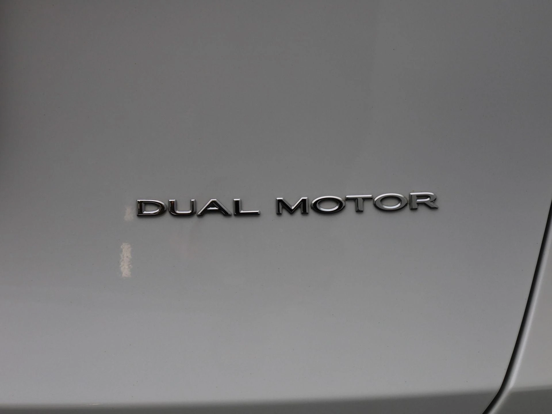 Tesla Model Y Long Range Dual Motor AWD