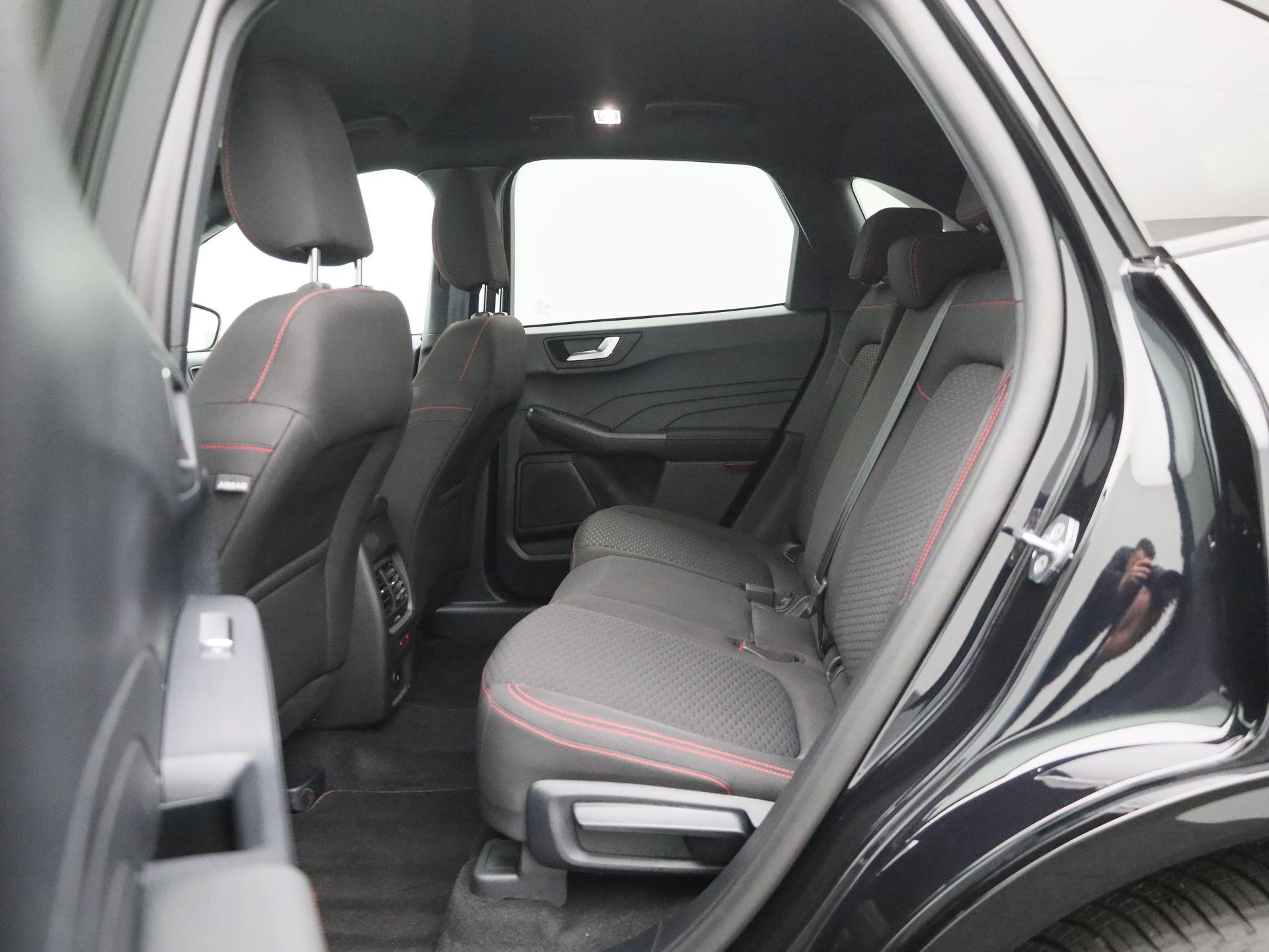 Ford Kuga 2.5 PHEV ST-Line 243PK