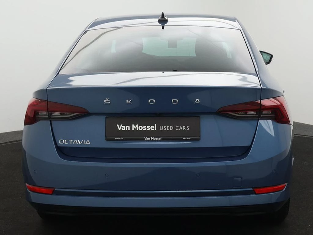Škoda Octavia Octavia Clever 1.0TSI 110PK *VIRTUAL COCKPIT*CAMERA*CRUISE*LANE ASSIST*APP-CONNECT*ZETELVERWARMING*...*