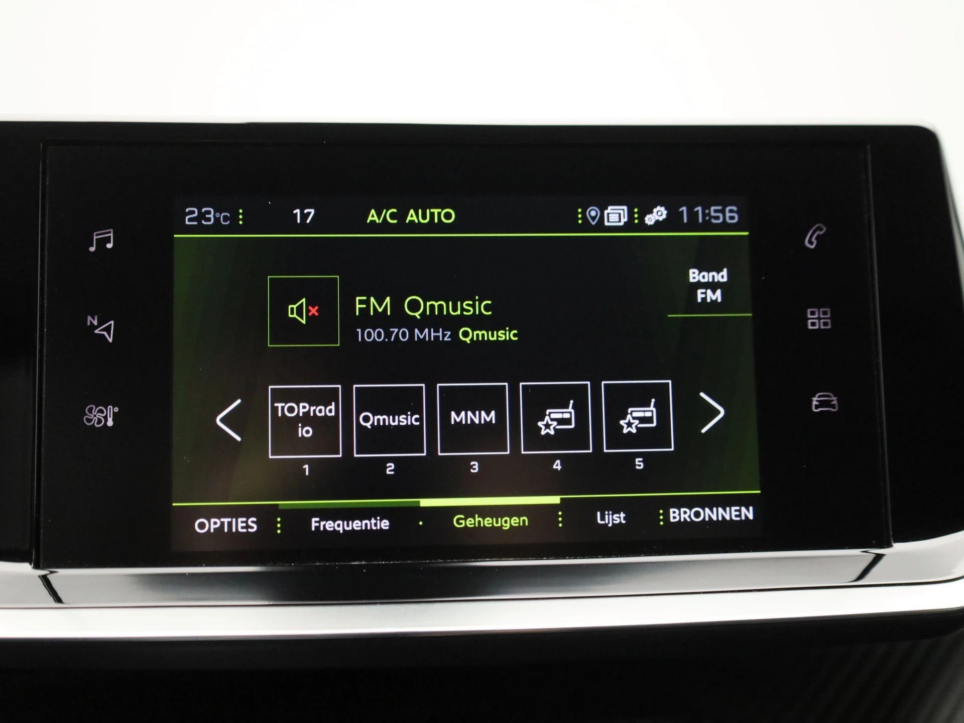 Peugeot-2008-image-13
