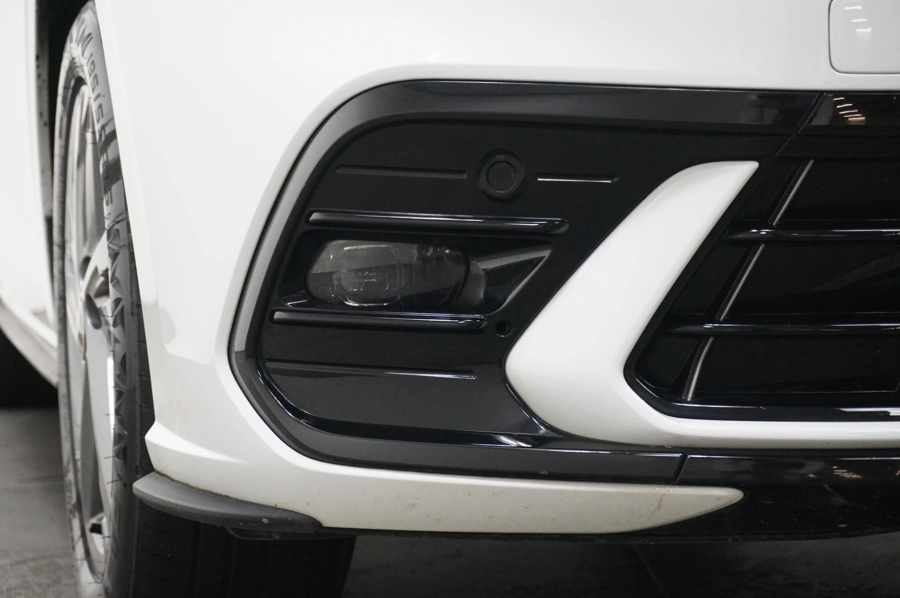 Volkswagen-Polo-image-43