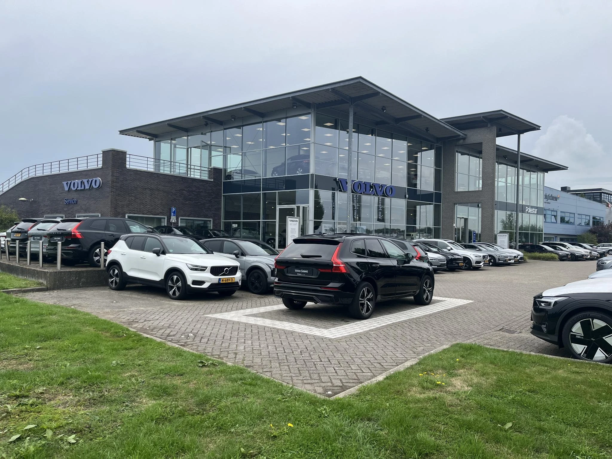 Volvo-XC60-image-30