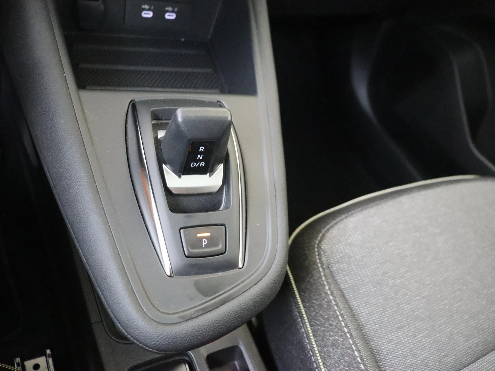 Renault-Captur-image-14