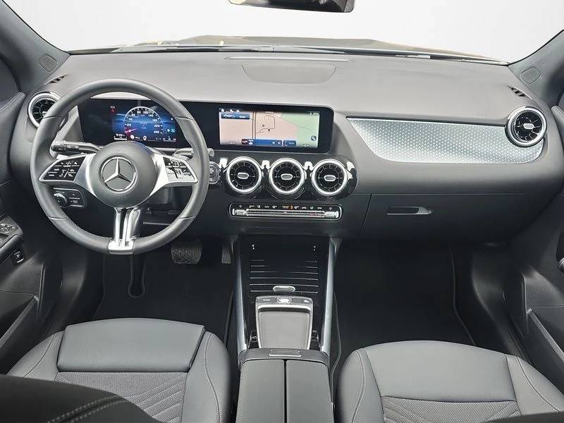 Mercedes-Benz GLA 200 d PROGRESSIVE AHK DISTRONIC MBUX KLIMA ProgressiveC118 GLA 200 d PROGRESSIVE AHK DISTRONIC MBUX KLIMA Progressive
