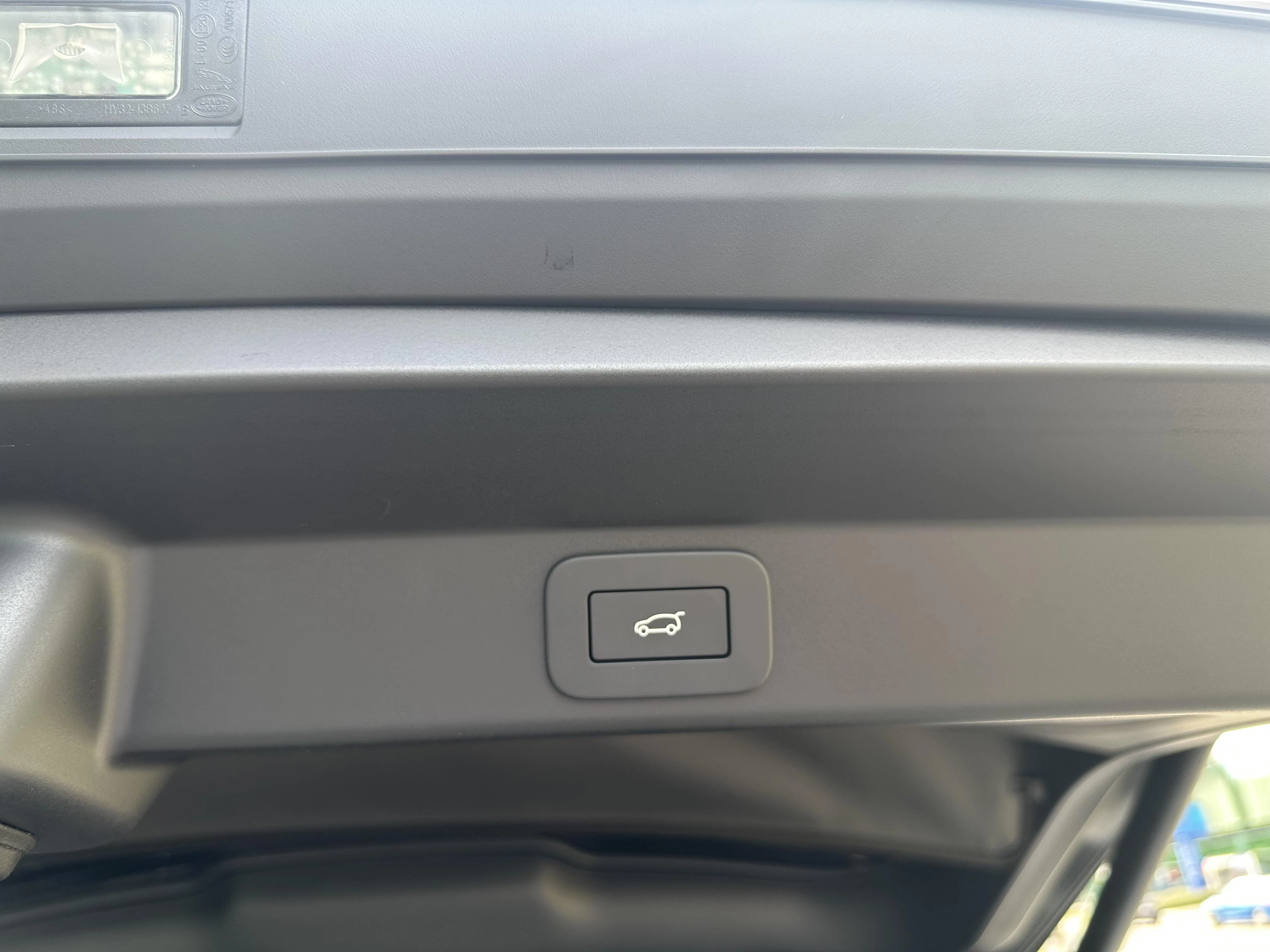 Land Rover-Range Rover Sport-image-33