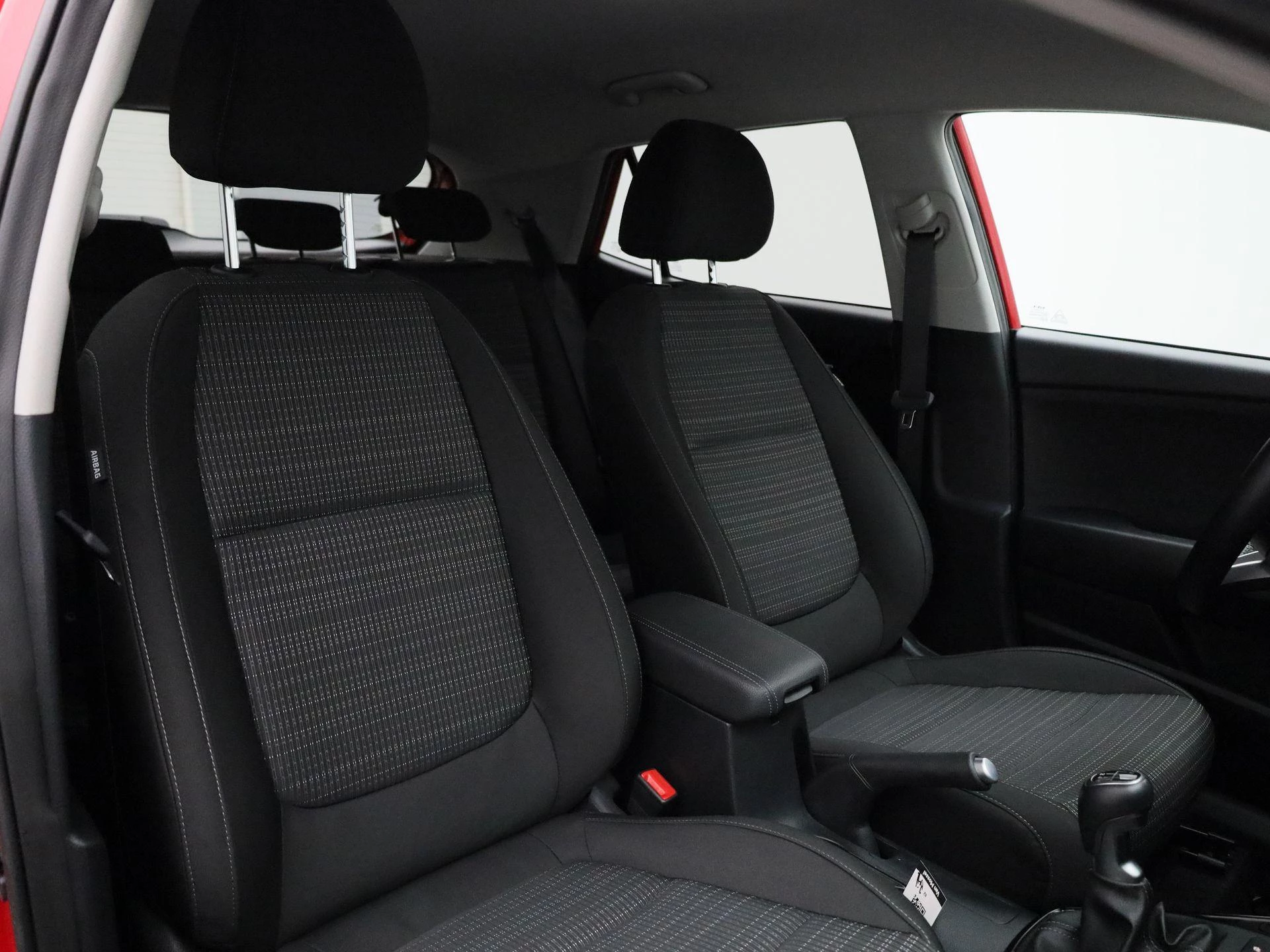 Kia-Stonic-image-34
