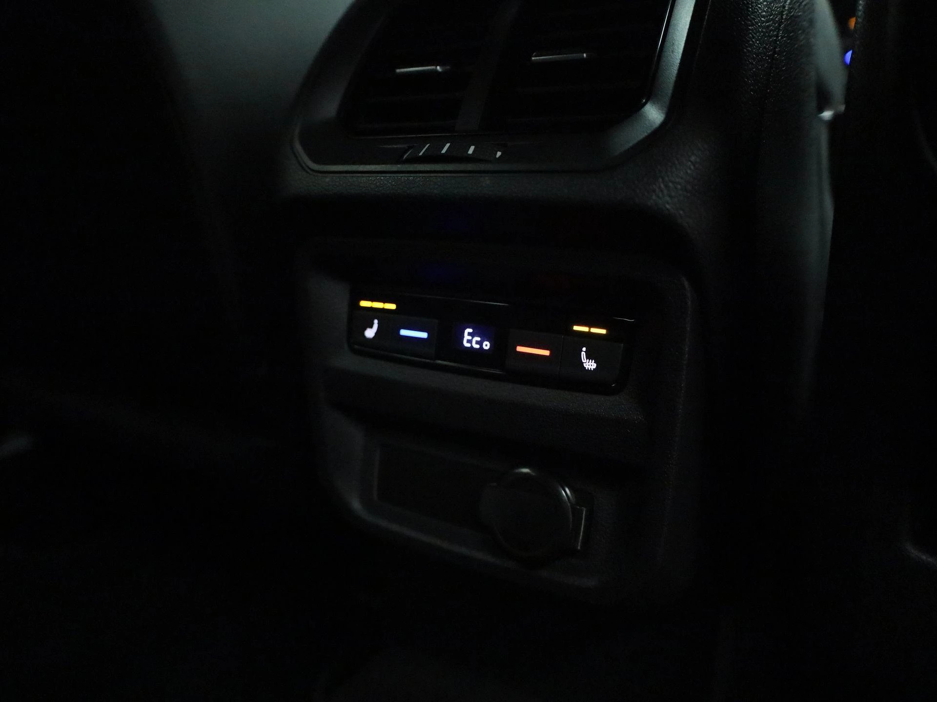 Volkswagen Tiguan 1.4 TSI eHybrid R-Line Business+ 245 PK|