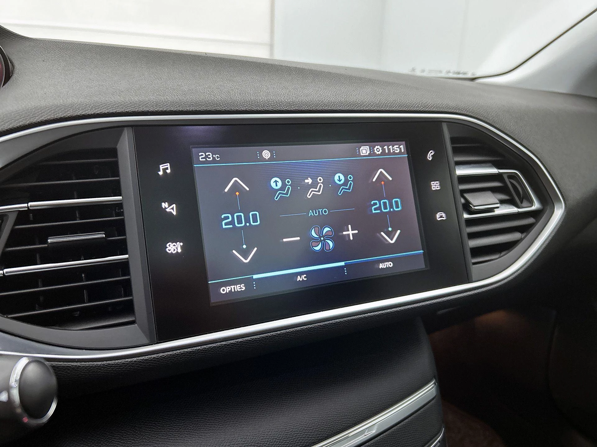Peugeot 308 SW 1.2 PureTech Blue Lease Premium