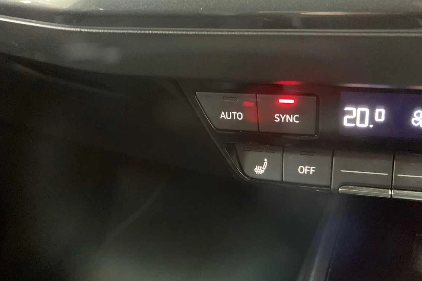 Audi-Q4 Sportback e-tron-image-22