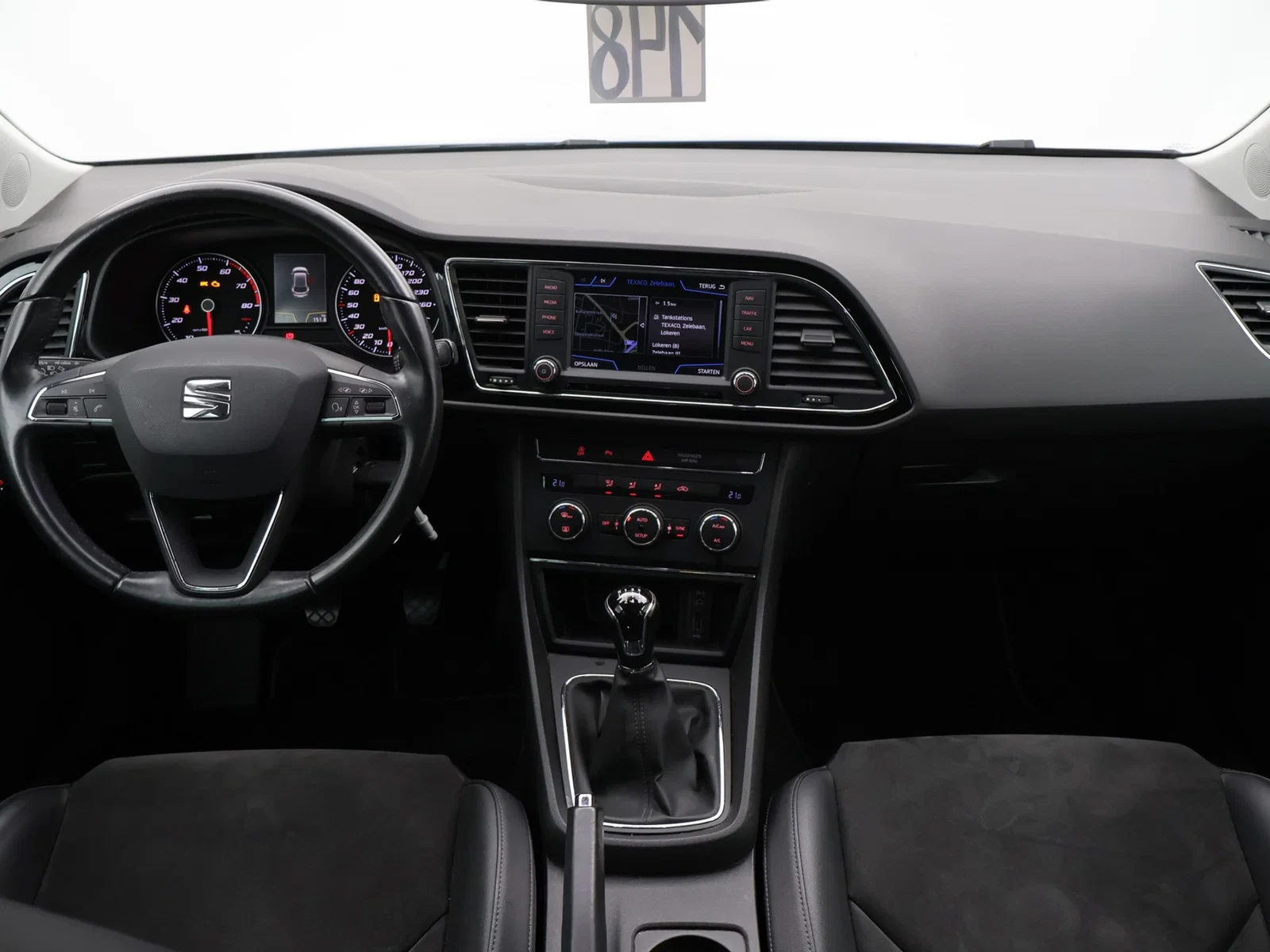 SEAT Leon Leon TSI 110PK *LEDER*ALCANTARA*CRUISE*NAVI*PDC*DAB RADIO*BLTH*...*