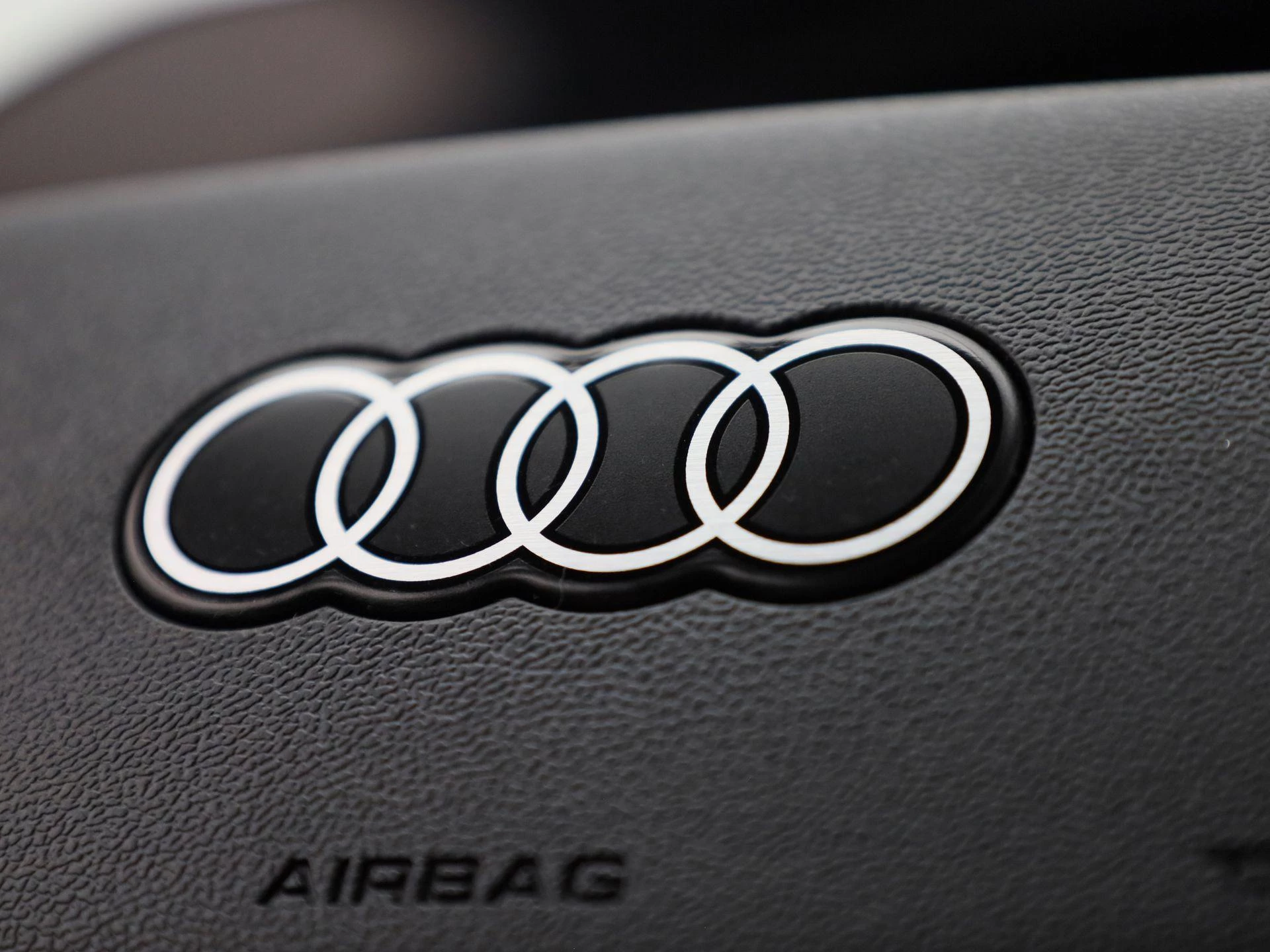 Audi-Q6 e-tron-image-31