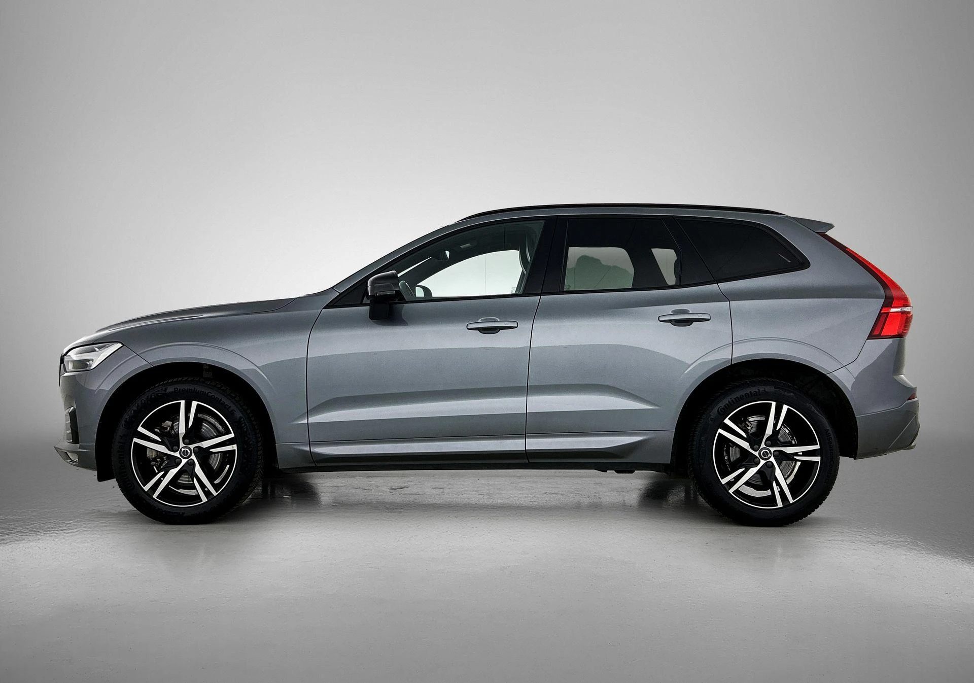 Volvo XC60 2.0 B5 R-Design