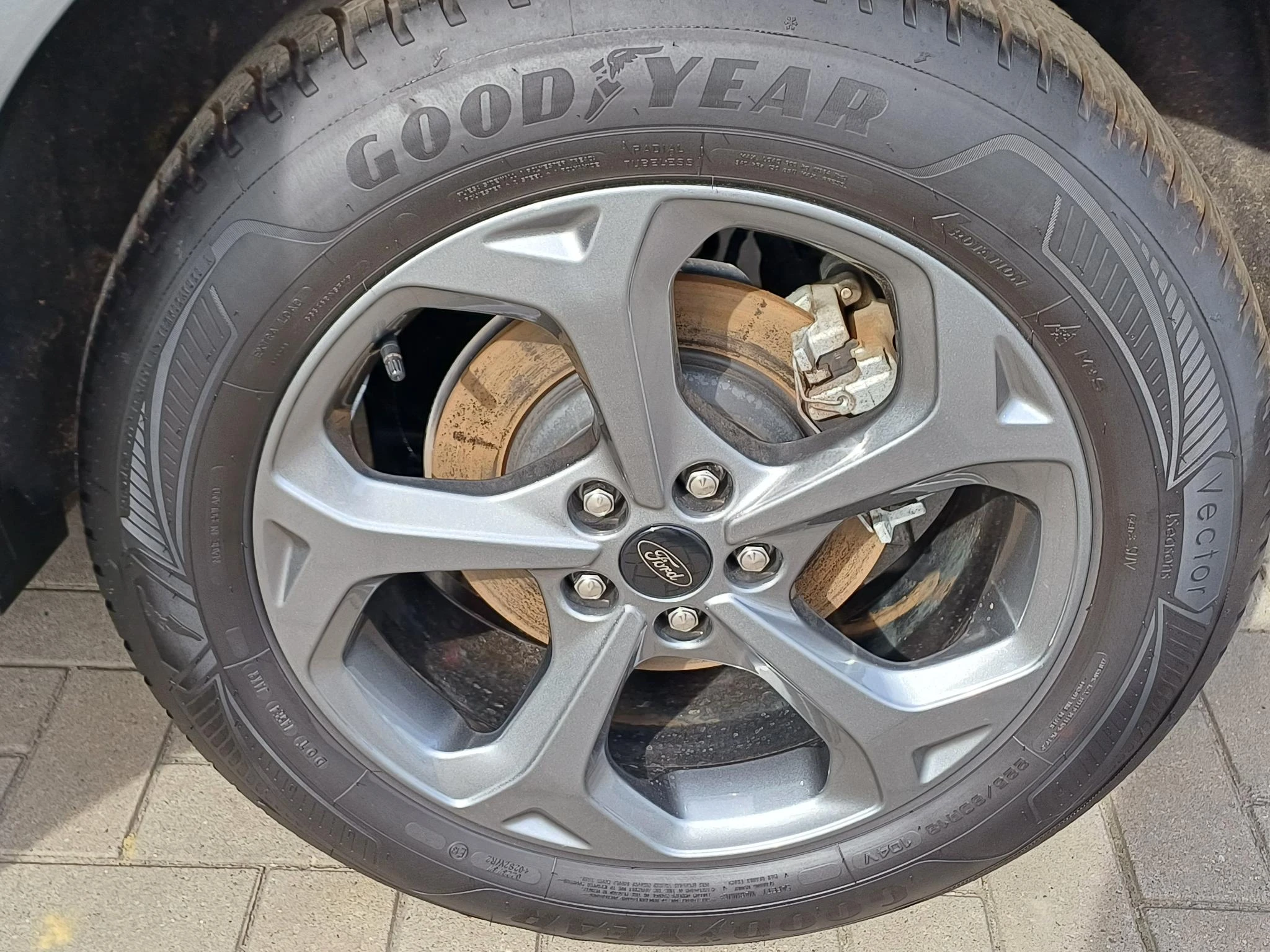 Ford-Kuga-image-20