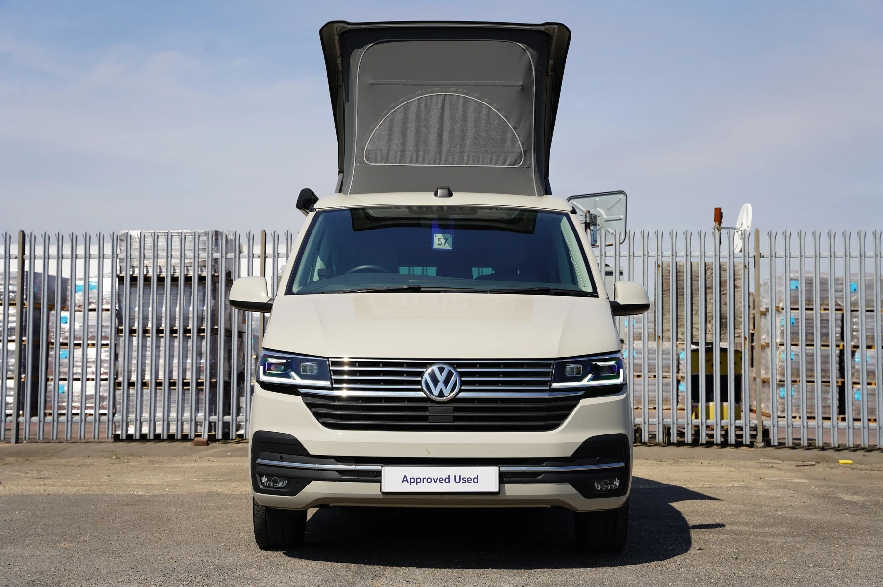 Volkswagen-California-image-6