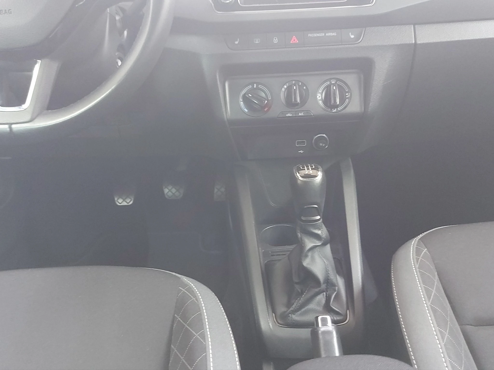 Škoda-Fabia-image-13