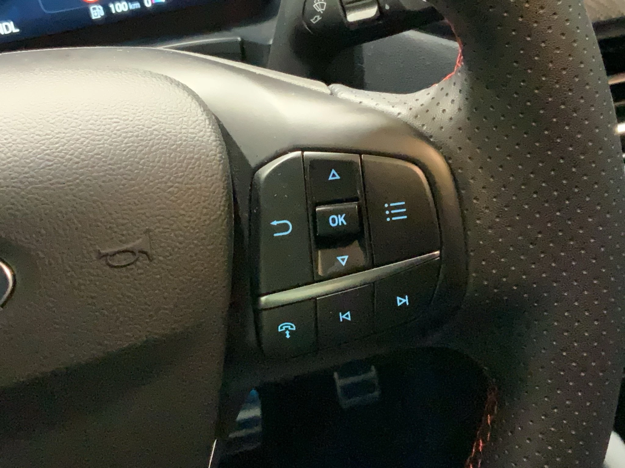 Ford-Kuga-image-17