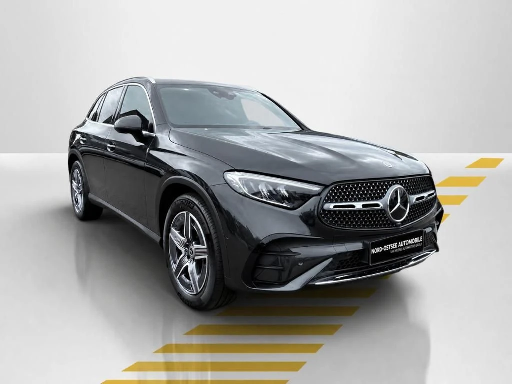 Mercedes-Benz-GLC 300 d-image-17