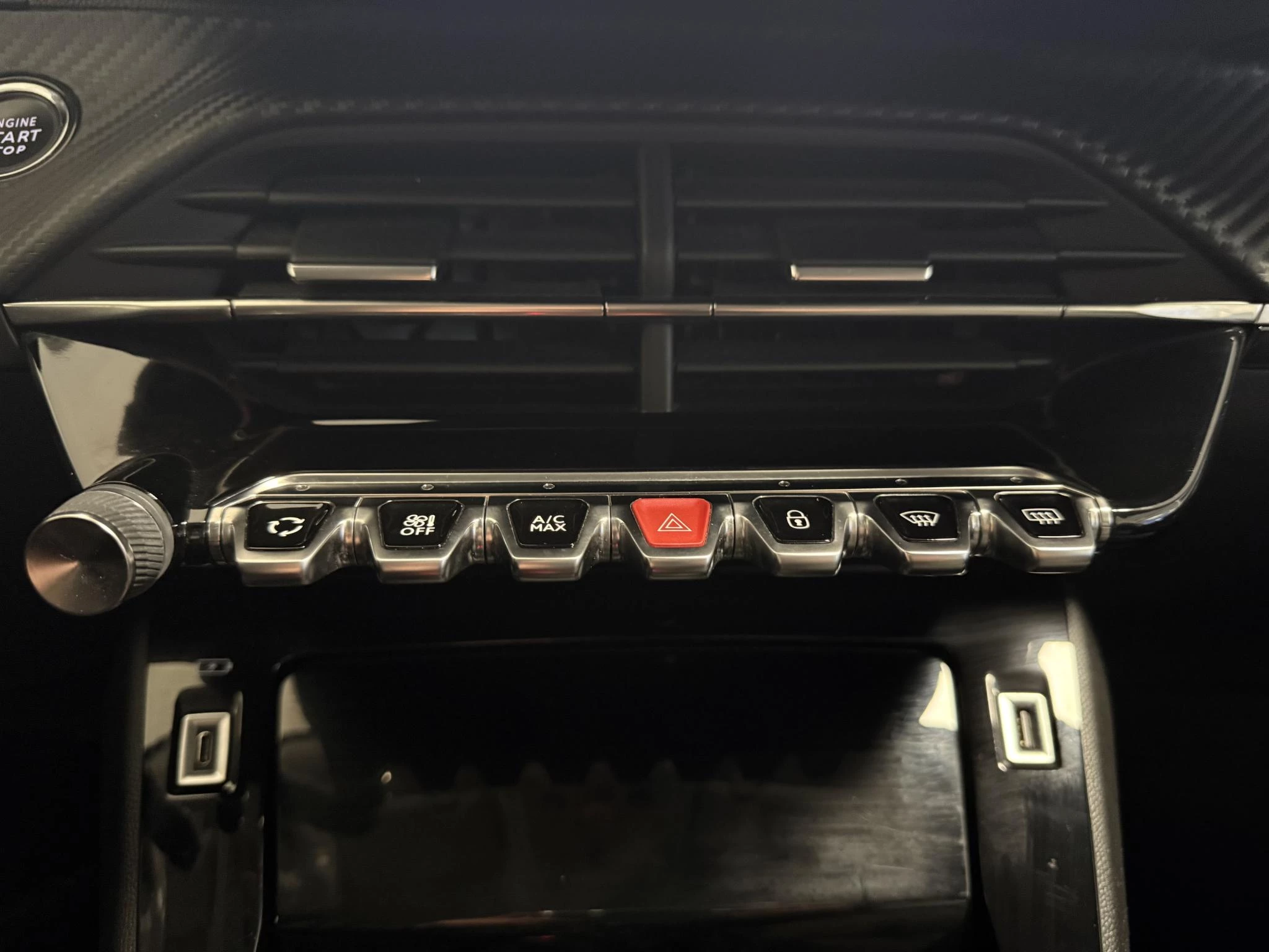 Peugeot-2008-image-11