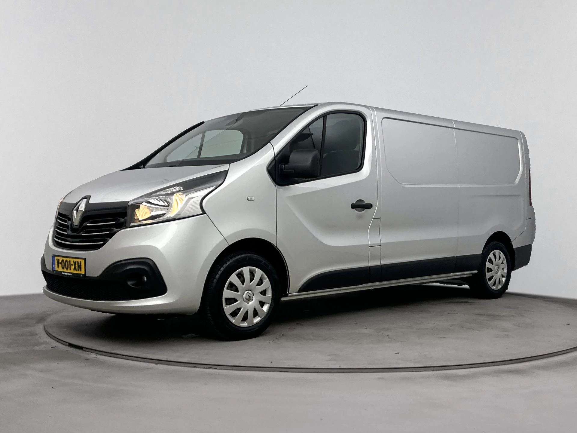 Renault Trafic 1.6 dCi 120 Pk T29 L2H1 Luxe