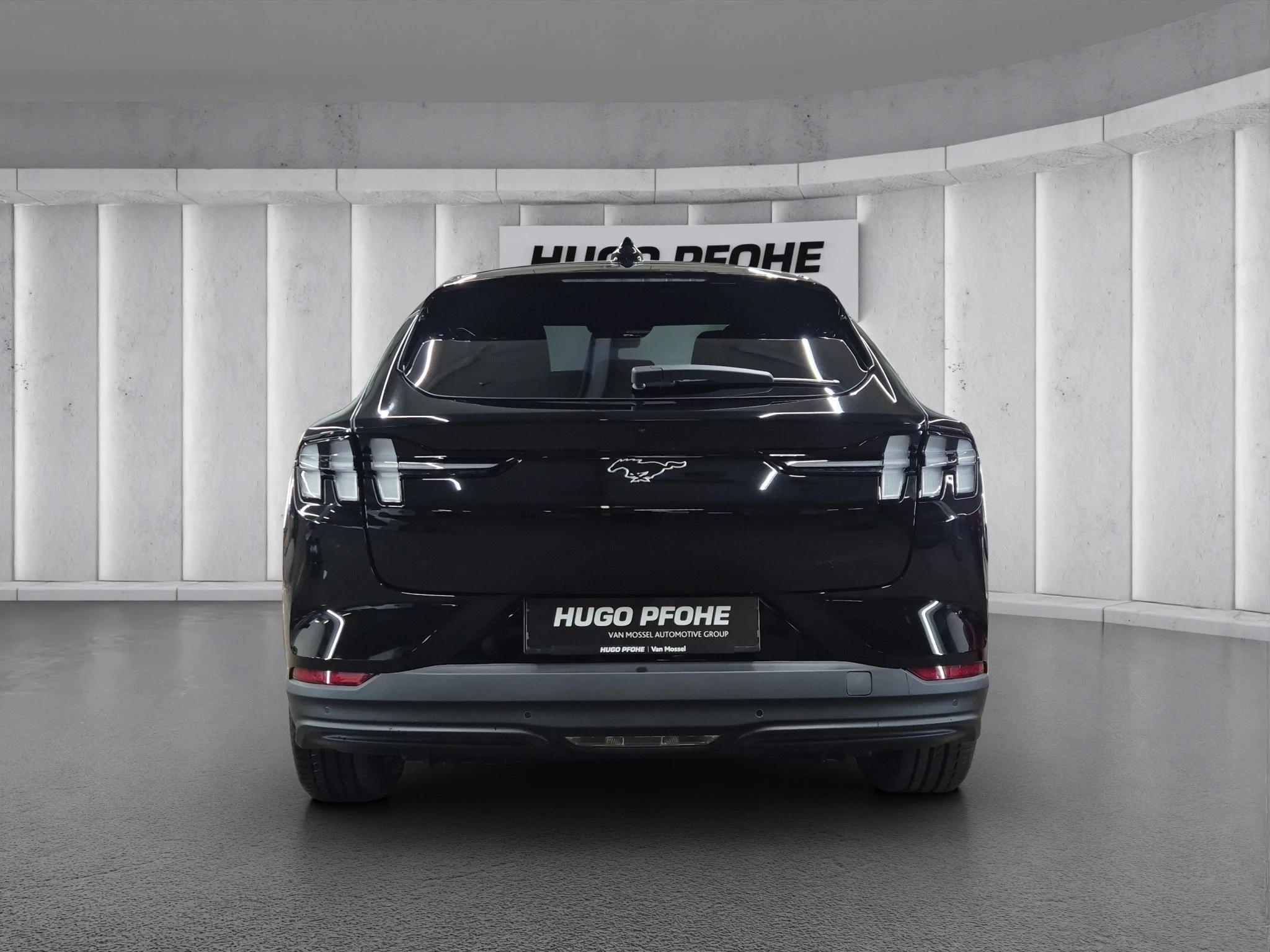 Ford-Mustang Mach-E-image-3