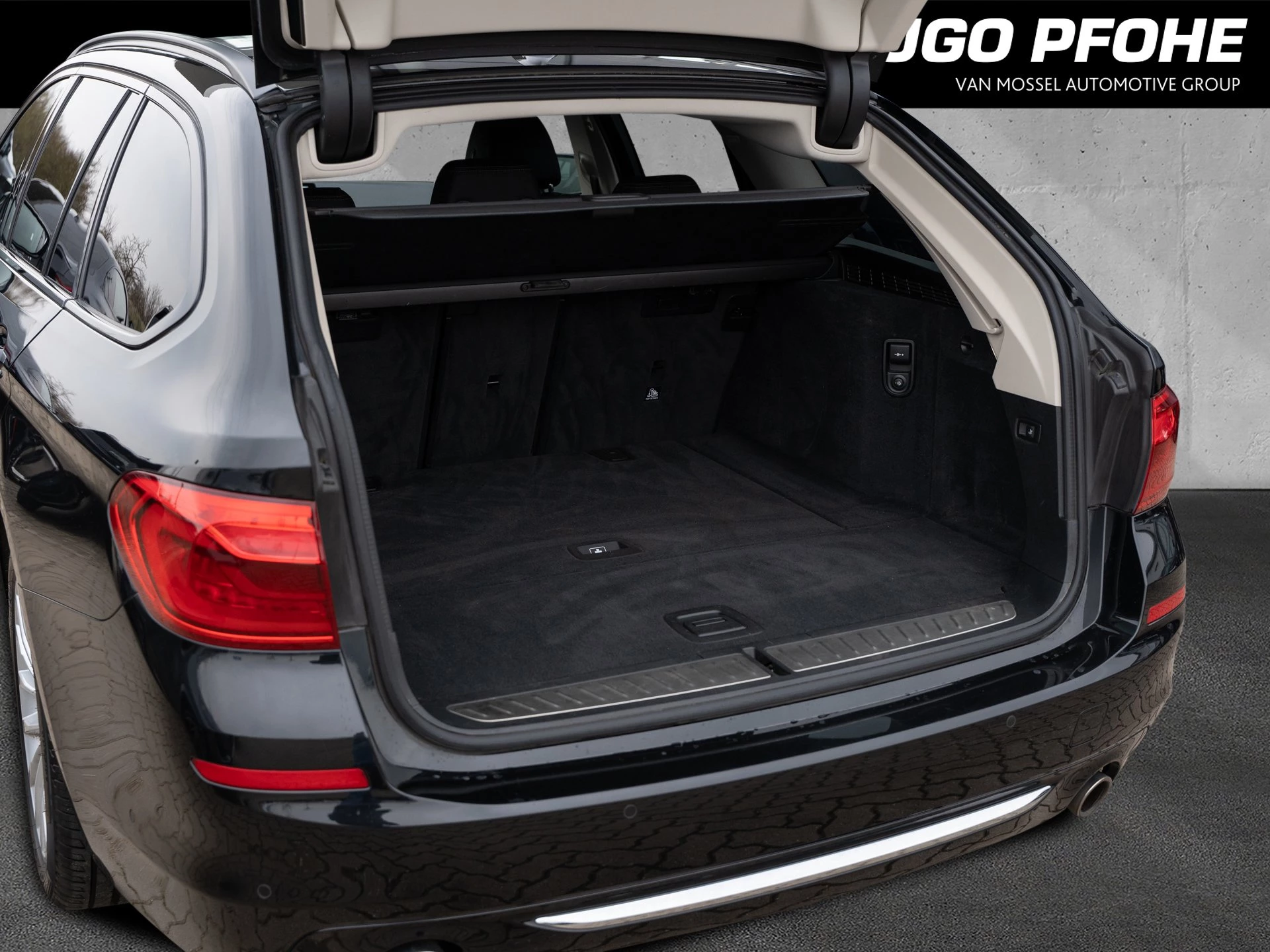 BMW 5er Reihe 530d Touring Luxury Line