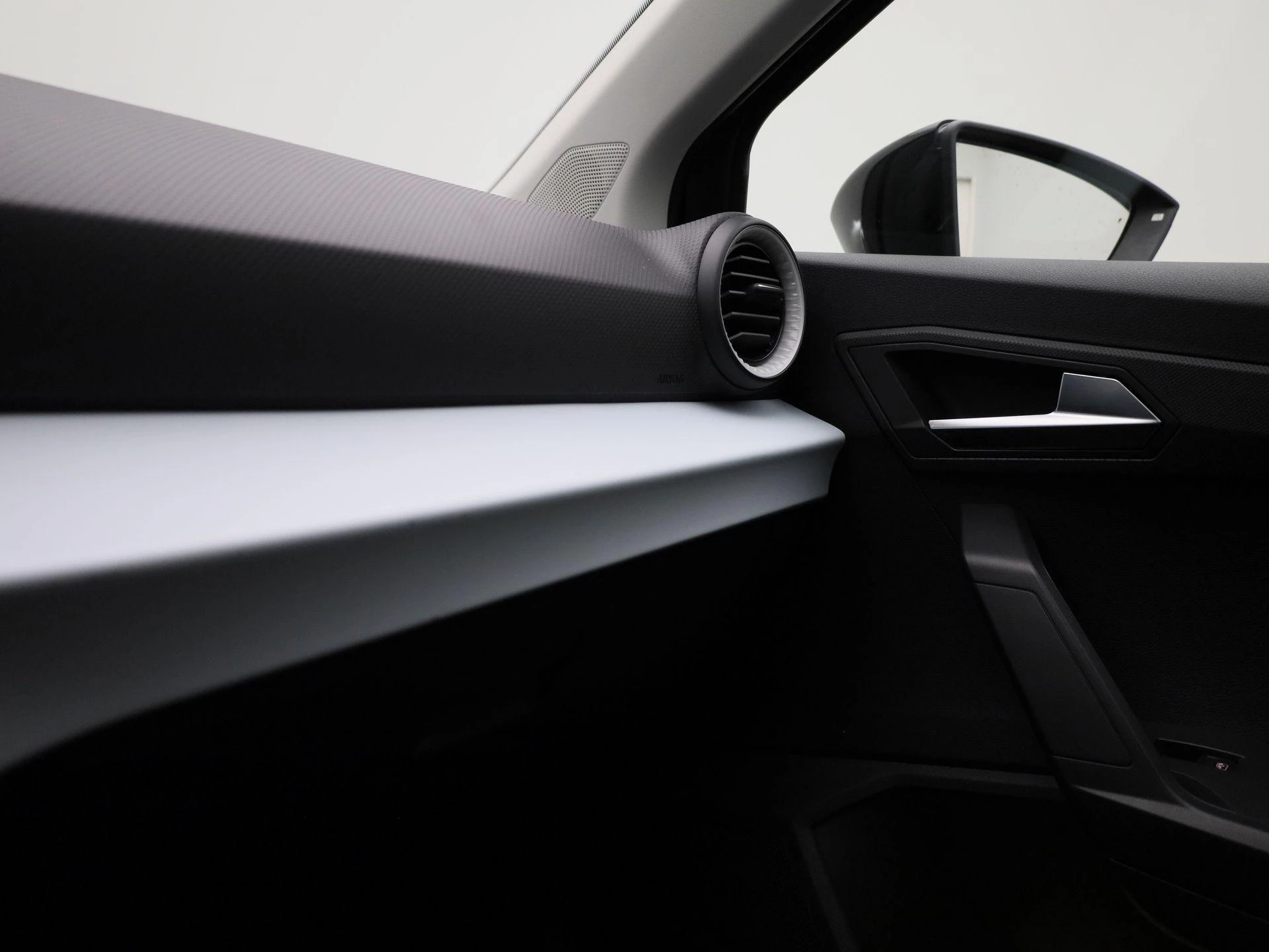 SEAT-Ibiza-image-25