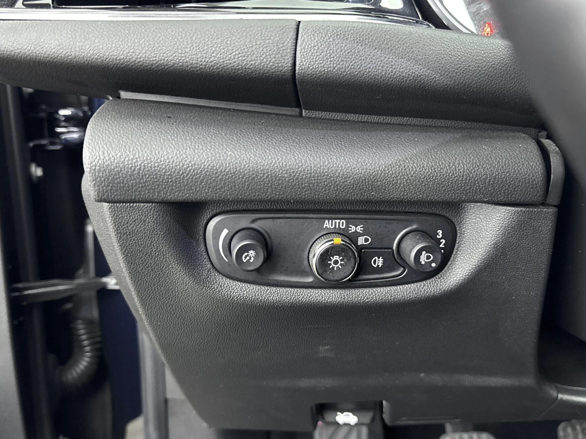 Opel-Insignia-image-23