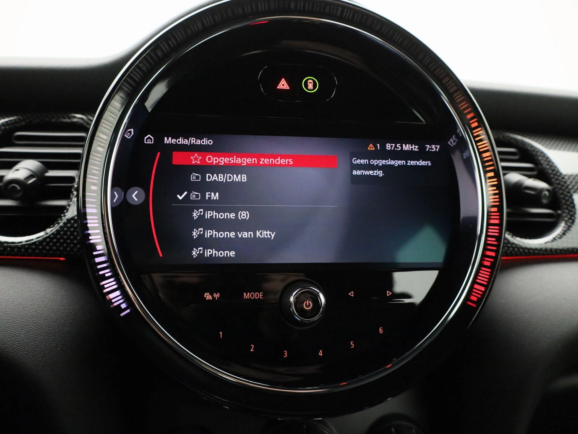 MINI-Cooper-image-16