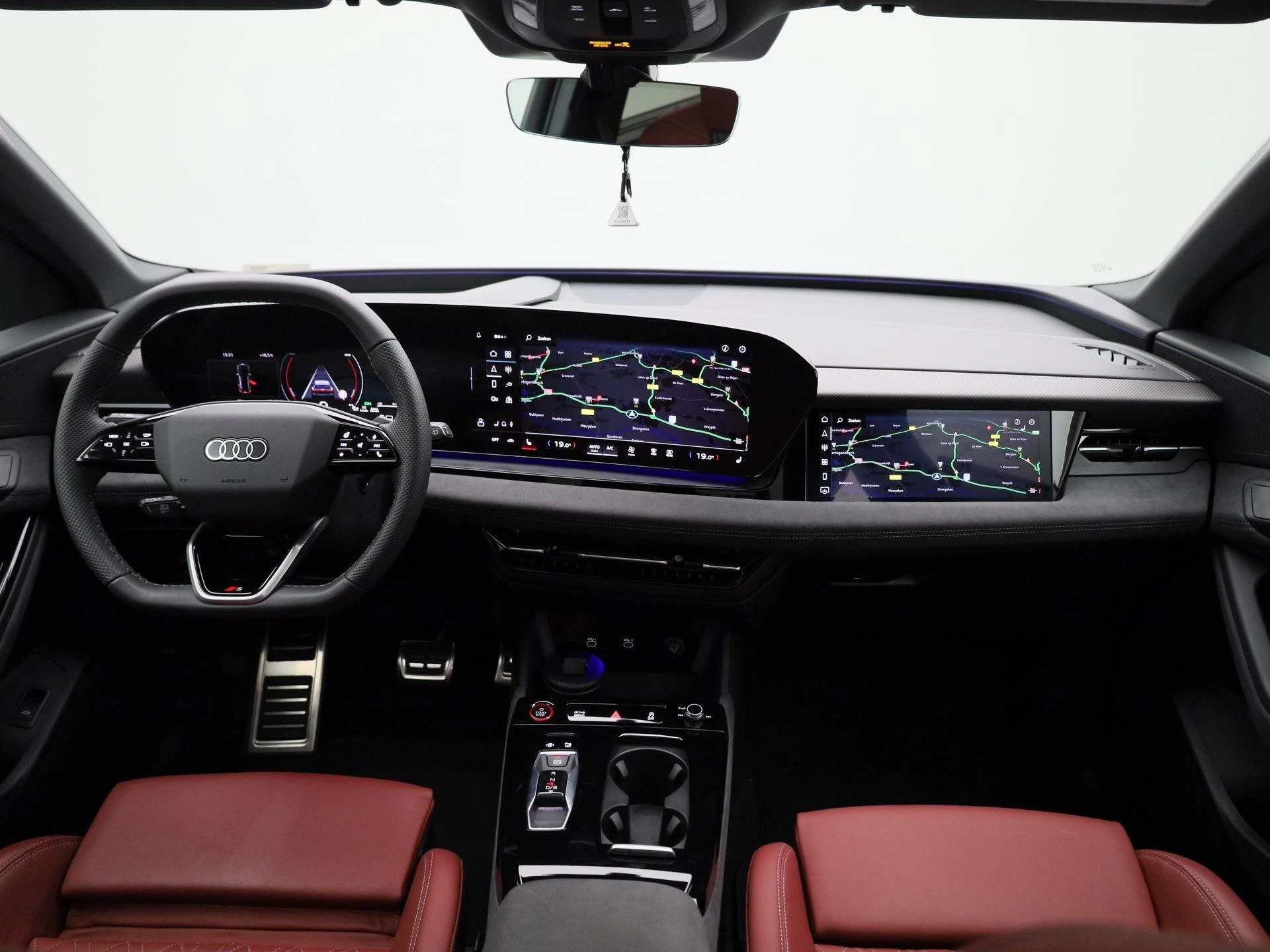 Audi-Q6 e-tron-image-53