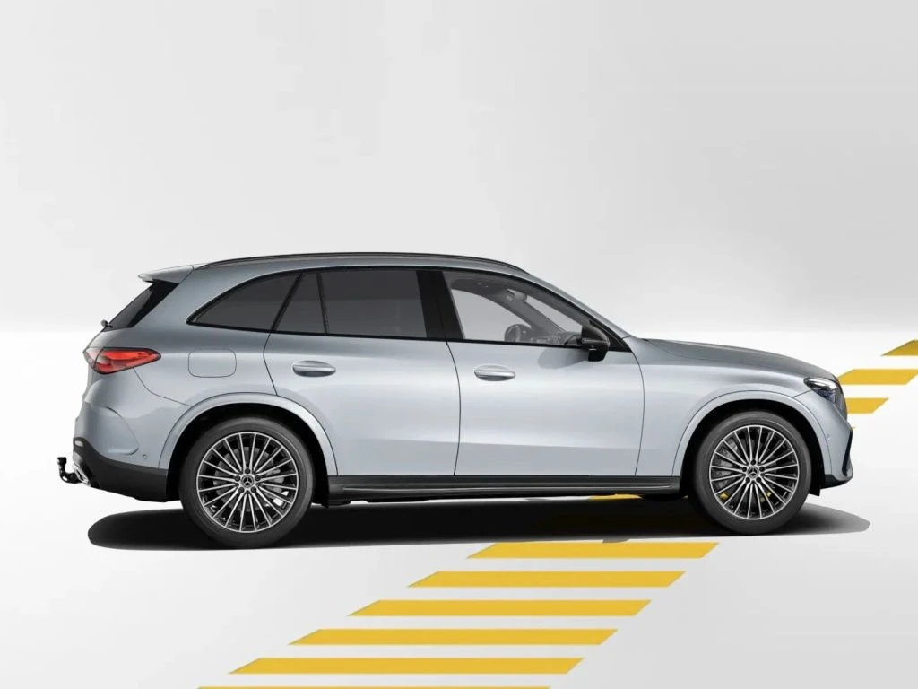 Mercedes-Benz-GLC 220 d-image-6