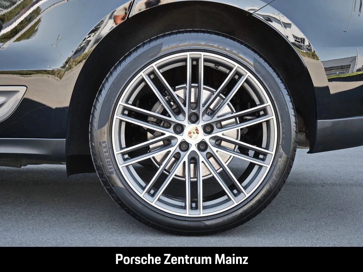 Porsche-Macan-image-10